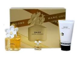 MARC JACOBS DAISY 3 PCS SET: 3.4 EDT SP